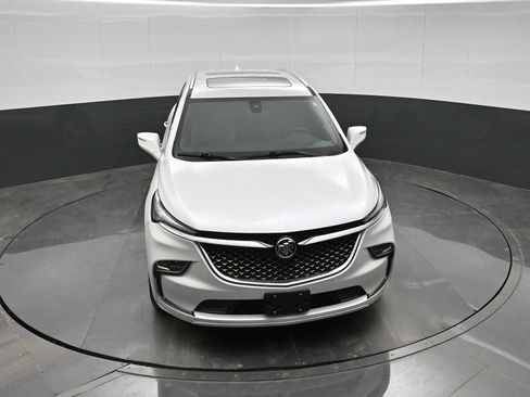 Used 2023 Buick Enclave Avenir w/ Avenir Technology Package image 23