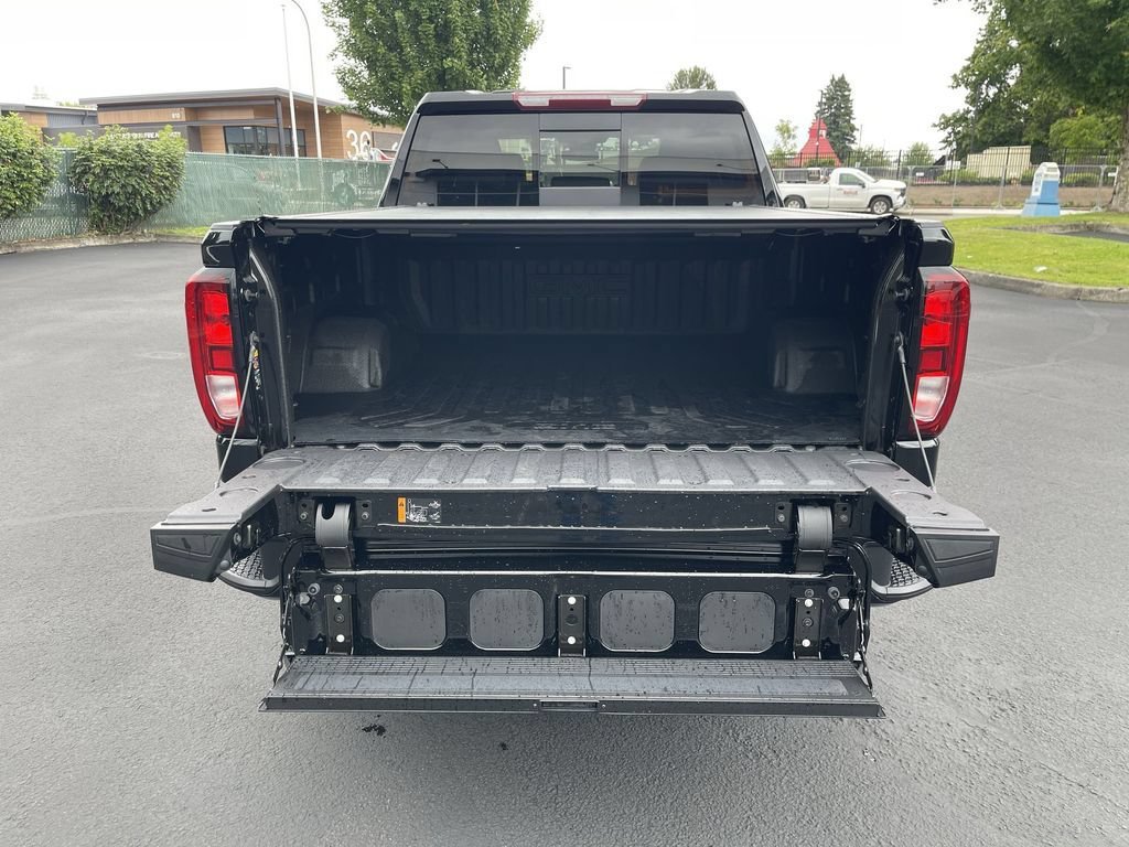 New 2026 GMC Sierra 1500 Elevation w/ Elevation Premium Package AWD/4WD image 27