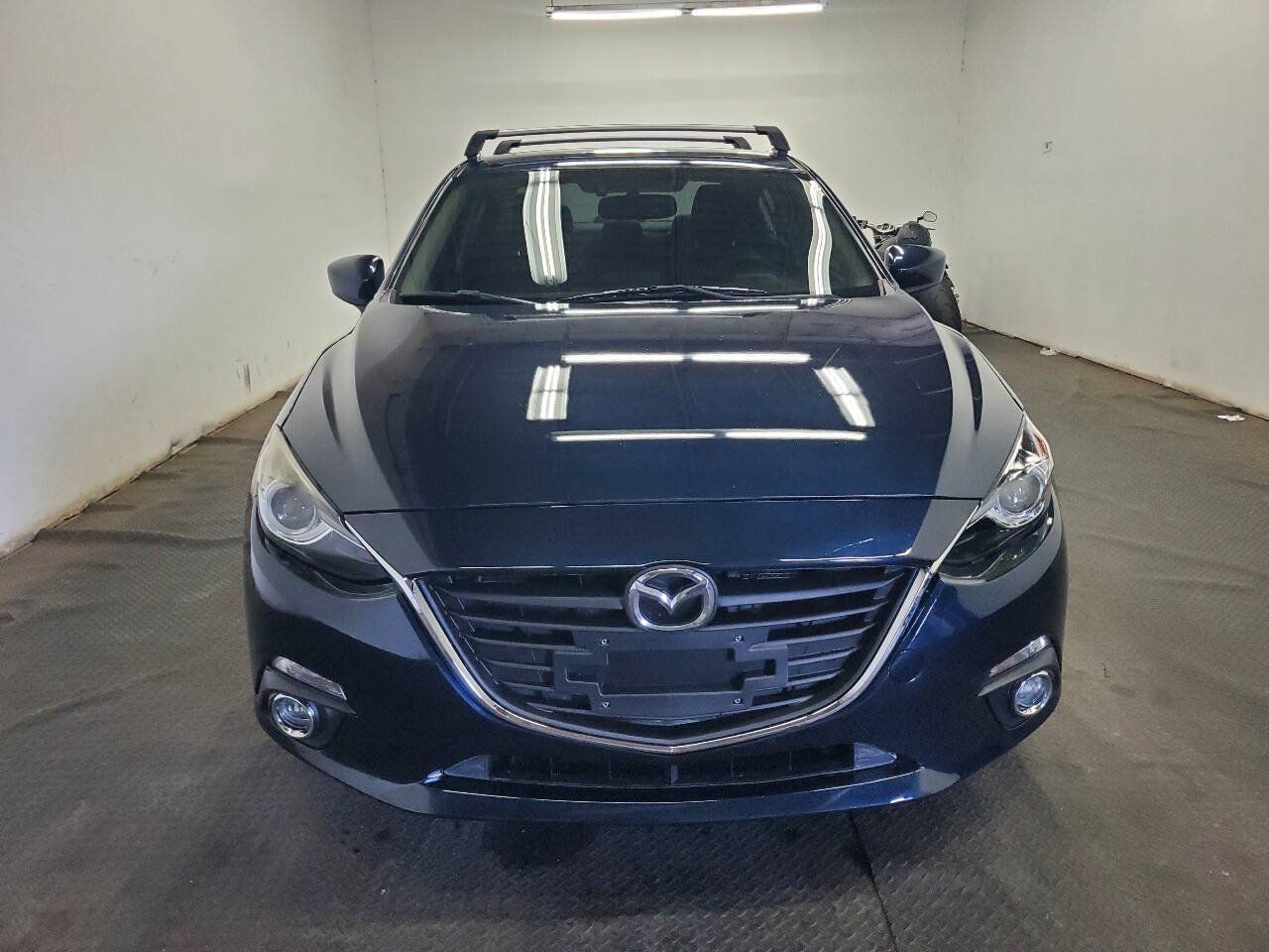 Used 2016 MAZDA MAZDA3 s Grand Touring FWD image 2