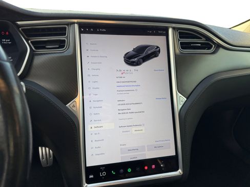 Used 2014 Tesla Model S P85D image 12