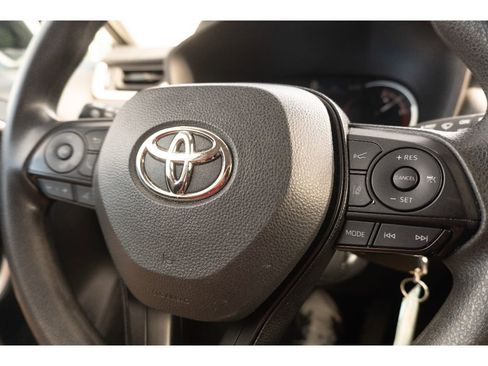 Used 2023 Toyota RAV4 LE FWD image 29