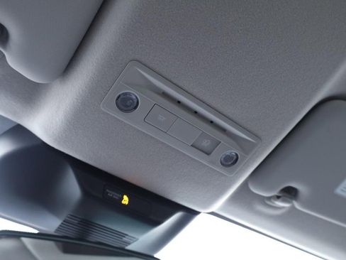 New 2026 Nissan Kicks S image 17