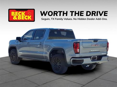 New 2026 GMC Sierra 1500 Elevation image 7