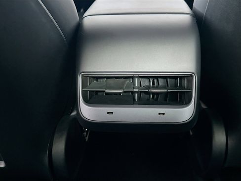 Used 2023 Tesla Model 3 Standard Range RWD image 28