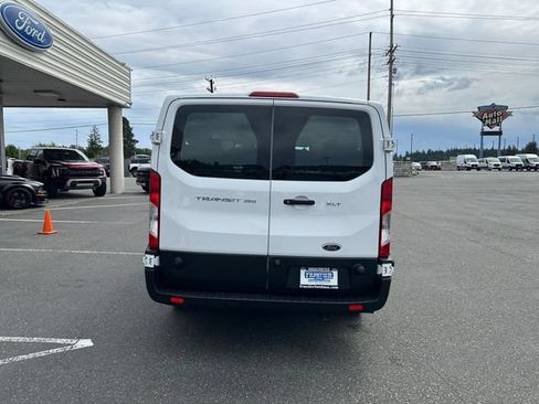 Used 2024 Ford Transit 350 XLT RWD image 3