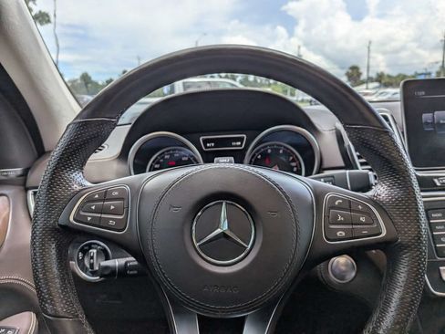 Used 2019 Mercedes-Benz GLS 550 4MATIC image 23