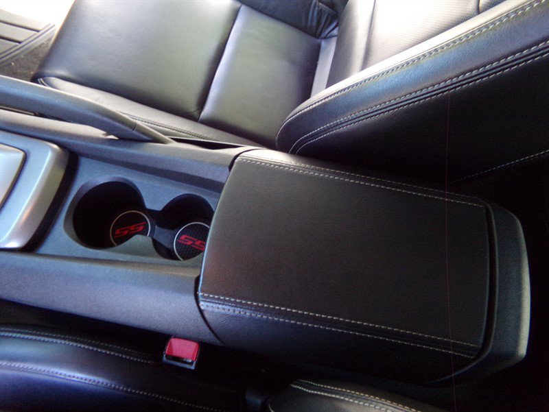 Used 2010 Chevrolet Camaro SS RWD image 31