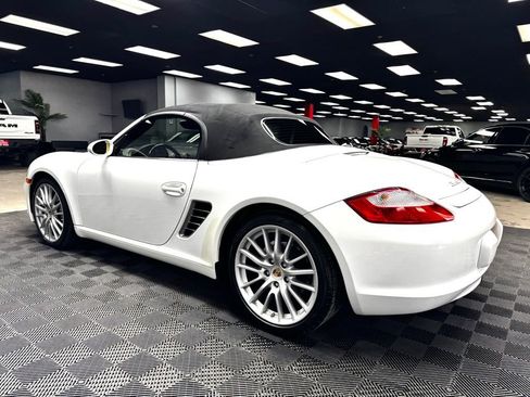 Used 2007 Porsche Boxster RWD image 16