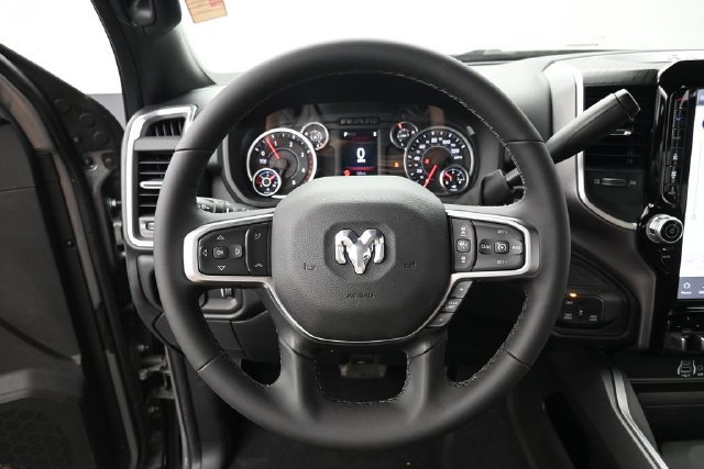 New 2026 RAM 3500 Big Horn AWD/4WD image 21