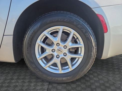 Used 2021 Chrysler Voyager LX w/ Cold Weather Group image 34