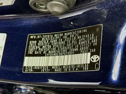 Used 2024 Toyota Corolla LE FWD image 13