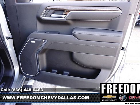 New 2025 GMC Sierra 1500 Elevation w/ Elevation Premium Package image 40