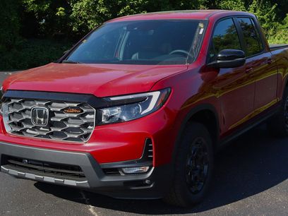 New 2025 Honda Ridgeline TrailSport+