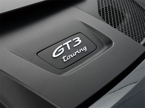 Certified 2022 Porsche 911 GT3 image 18