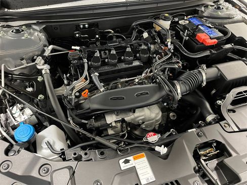 New 2025 Honda Accord SE image 11