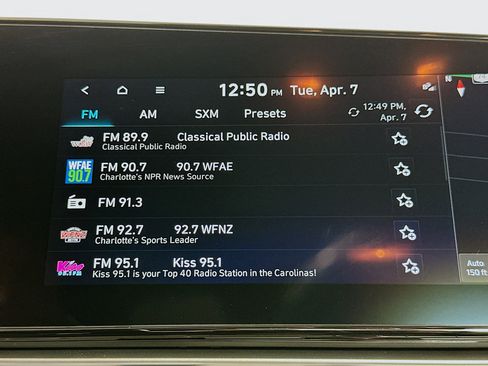 Used 2025 Hyundai Elantra Limited image 21