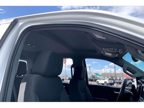 Used 2022 Chevrolet Silverado 1500 Custom Trail Boss w/ Safety Confidence Package AWD/4WD image 24