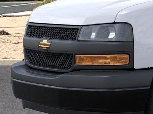 New 2025 Chevrolet Express 2500 w/ Driver Convenience Package image 13
