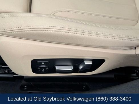 Used 2020 BMW 330i Sedan w/ Premium Package image 33