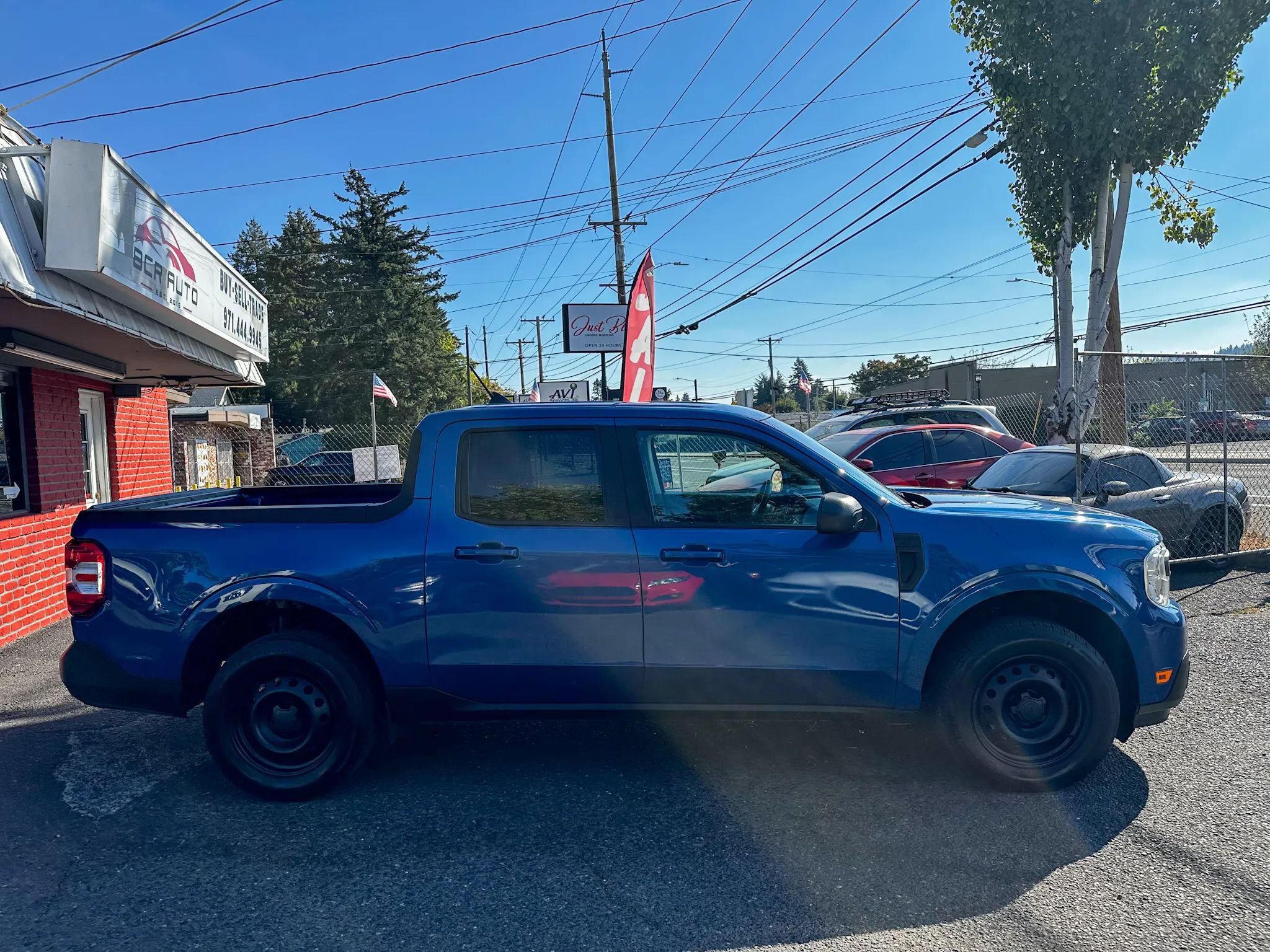 Used 2024 Ford Maverick XL w/ Equipment Group 100A Standard AWD/4WD image 7