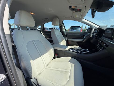 Certified 2023 Hyundai Sonata SEL FWD image 19