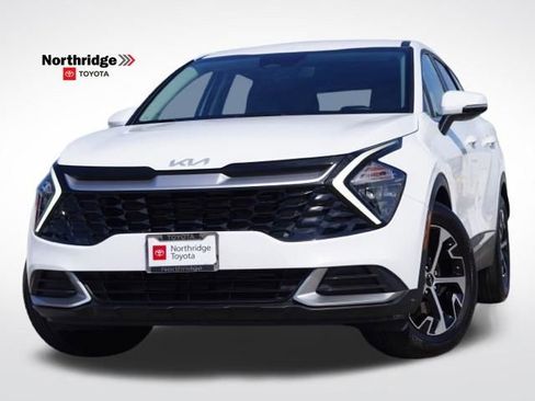 Used 2023 Kia Sportage EX image 1