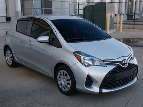 Used 2016 Toyota Yaris L image 20