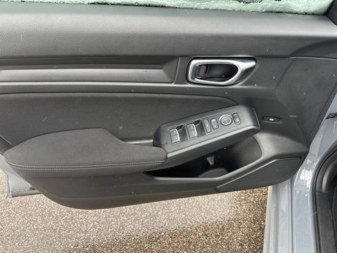 Certified 2025 Honda Civic Sport image 19