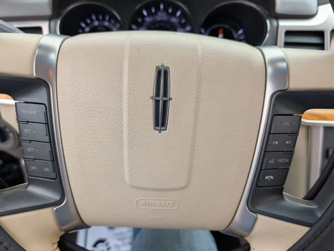 Used 2011 Lincoln MKZ w/ 101A Rapid Spec Order Code FWD image 18