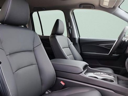 New 2026 Honda Ridgeline RTL image 14