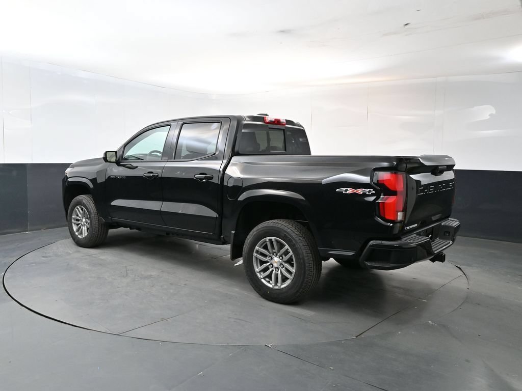 New 2026 Chevrolet Colorado LT w/ LT Convenience Package AWD/4WD image 3