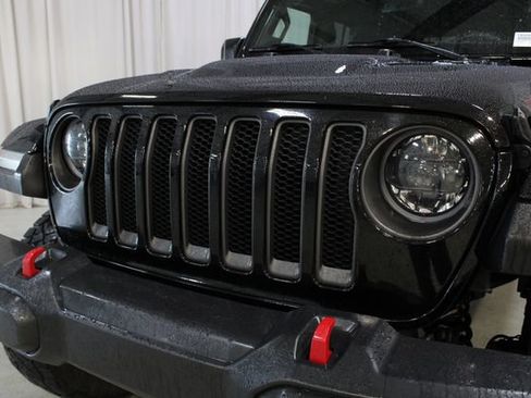 Used 2023 Jeep Wrangler Unlimited Rubicon w/ LED Lighting Group AWD/4WD image 33