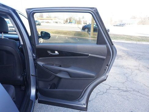 Used 2020 Kia Sorento L image 23