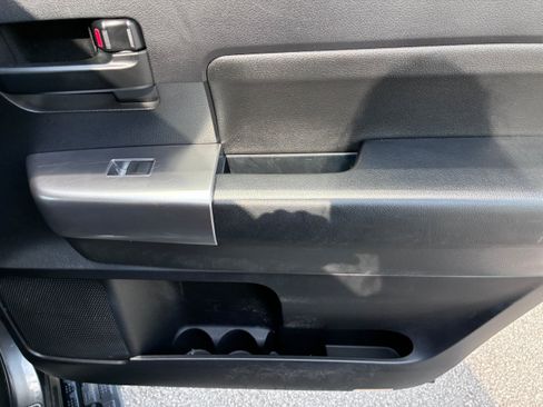 Used 2018 Toyota Sequoia TRD Sport AWD/4WD image 24