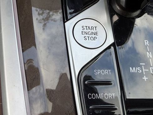 Certified 2023 BMW X5 xDrive40i w/ Premium Package image 25