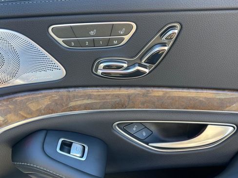Used 2015 Mercedes-Benz S 550 4MATIC Sedan image 46