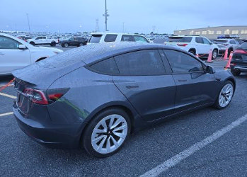 Used 2023 Tesla Model 3 Standard Range RWD image 2