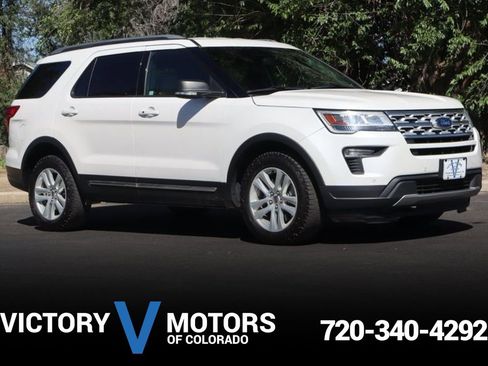 Used 2019 Ford Explorer XLT w/ Equipment Group 202A AWD/4WD image 1