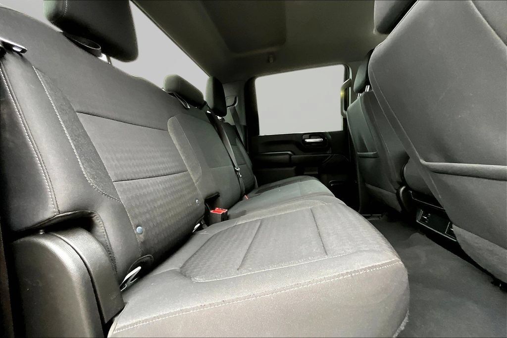 Used 2023 Chevrolet Silverado 3500 LT AWD/4WD image 22