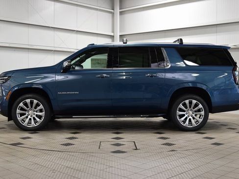 New 2026 Chevrolet Suburban Premier w/ Sun And Tow Package image 4
