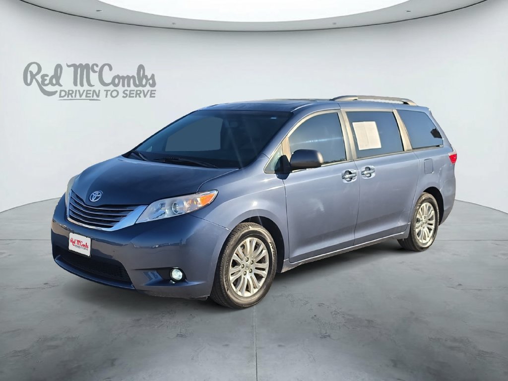 Used 2017 Toyota Sienna XLE FWD 360° Tour