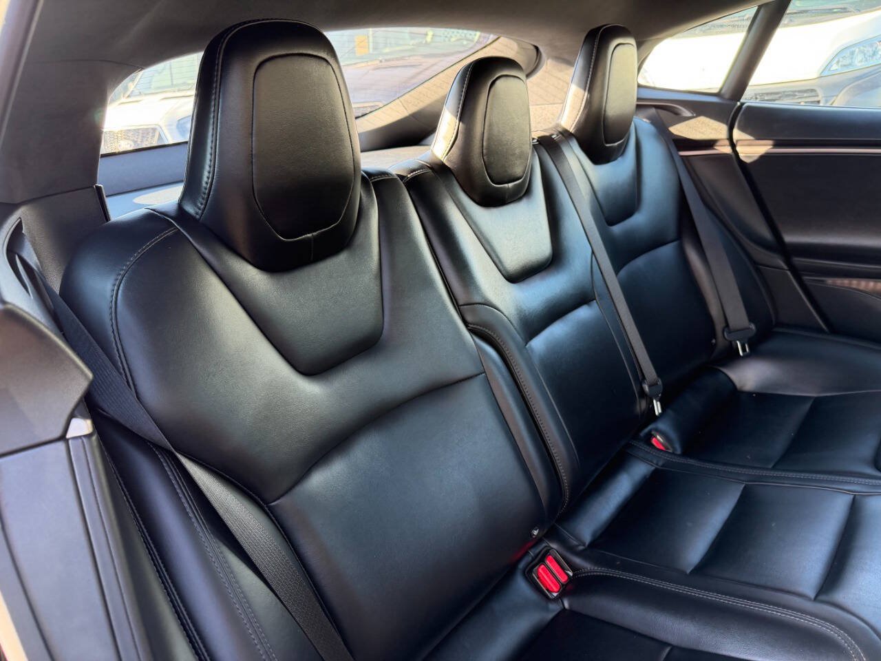 Used 2020 Tesla Model S Long Range Plus AWD/4WD image 28