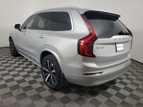 Certified 2025 Volvo XC90 B6 Core w/ Climate Package AWD/4WD image 4