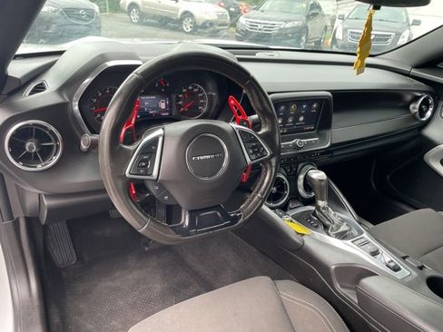 Used 2019 Chevrolet Camaro LT image 12