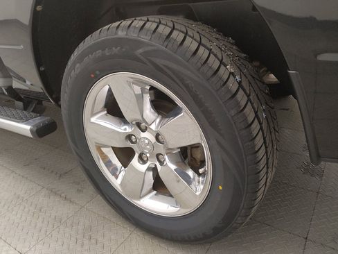 Used 2018 RAM 1500 Big Horn AWD/4WD image 31