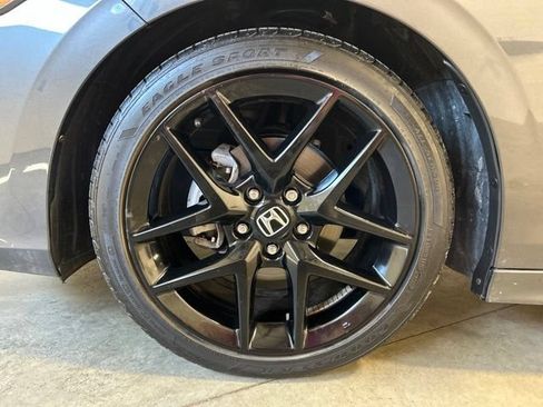 Certified 2024 Honda Civic Sport image 11