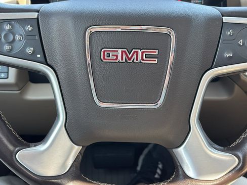 Used 2020 GMC Yukon SLT w/ Open Road Package RWD image 30