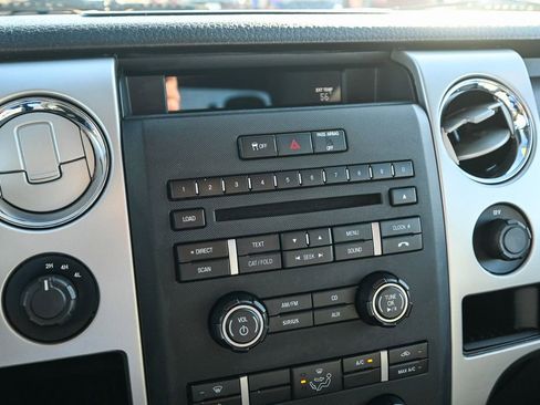 Used 2014 Ford F150 XLT image 34