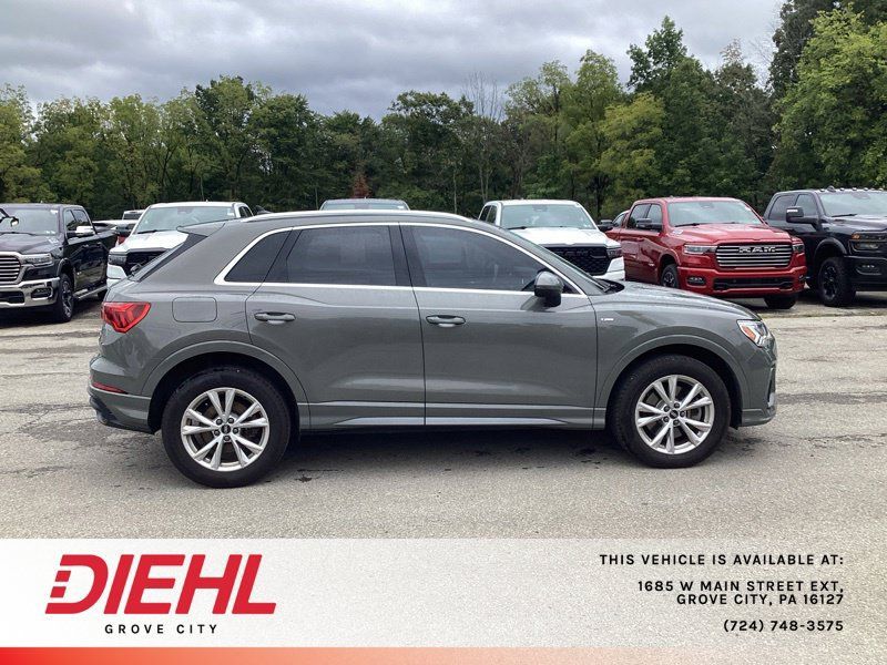 Used 2021 Audi Q3 2.0T Premium Plus w/ Premium Plus Package AWD/4WD image 8