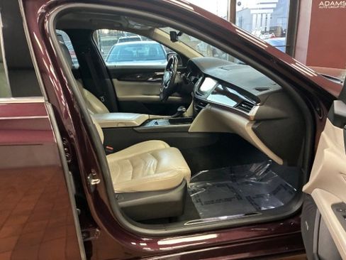 Used 2018 Cadillac CT6 Luxury image 29